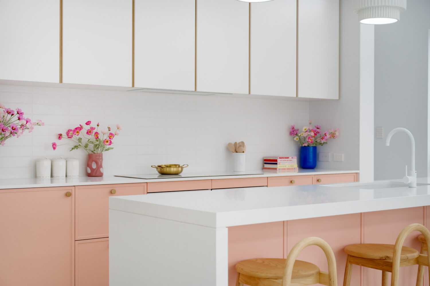 Stunning palm springs style kitchen