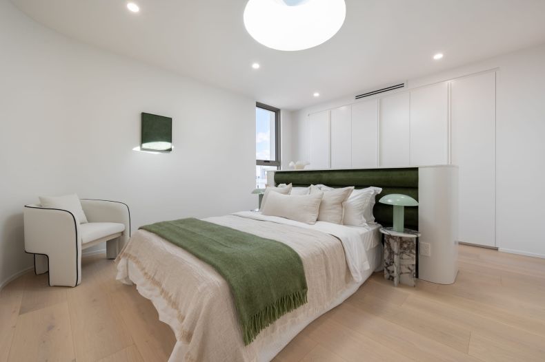 Hamilton Bedroom